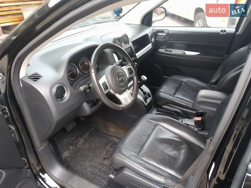 Внедорожник / Кроссовер Jeep Compass 2016 в Конотопе