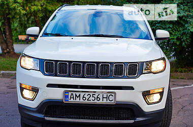 Внедорожник / Кроссовер Jeep Compass 2017 в Житомире