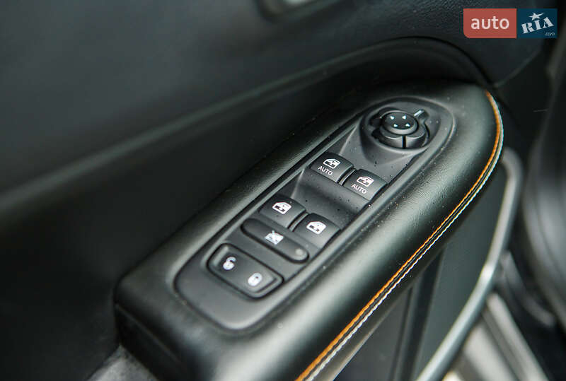 Внедорожник / Кроссовер Jeep Compass 2018 в Виннице фото 18 Внедорожник / Кроссовер Jeep Compass 2018 в Виннице