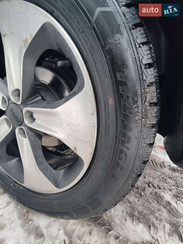 Позашляховик / Кросовер Jeep Compass 2017 в Києві фото 57 Позашляховик / Кросовер Jeep Compass 2017 в Києві