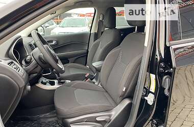 Внедорожник / Кроссовер Jeep Compass 2020 в 