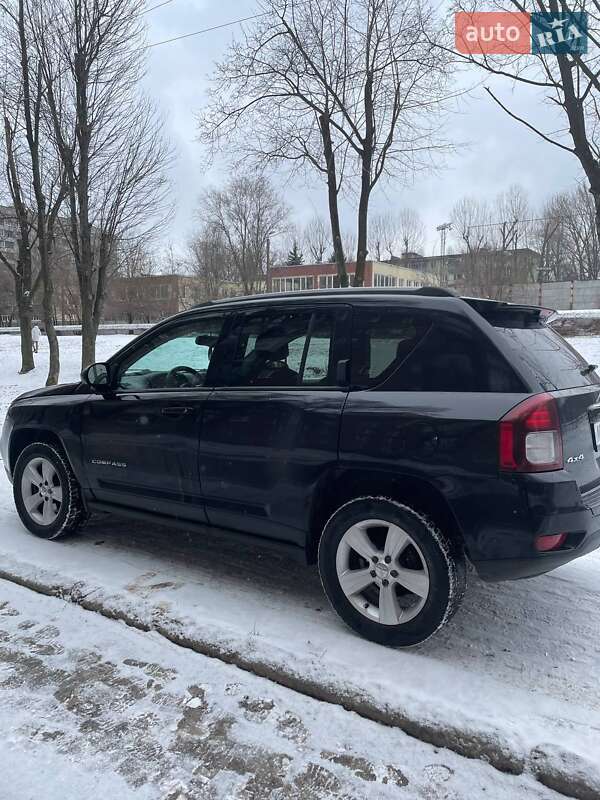 Внедорожник / Кроссовер Jeep Compass 2016 в Днепре