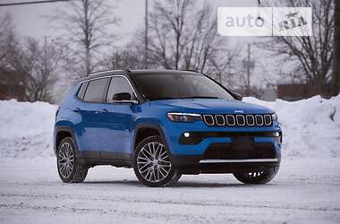 Внедорожник / Кроссовер Jeep Compass 2022 в 