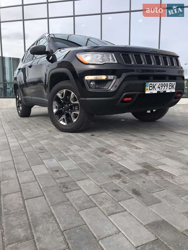 Внедорожник / Кроссовер Jeep Compass 2017 в Ровно