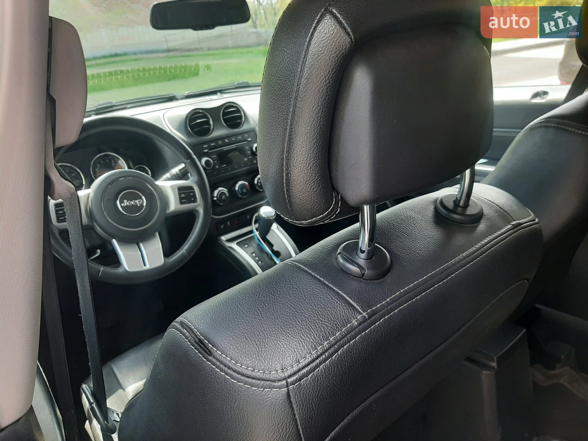 2015 Jeep Compass - мініатюра 19