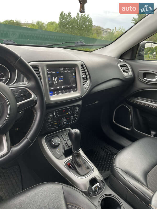 Внедорожник / Кроссовер Jeep Compass 2018 в Ивано-Франковске
