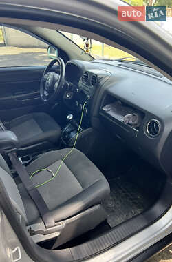 Внедорожник / Кроссовер Jeep Compass 2013 в Теплике