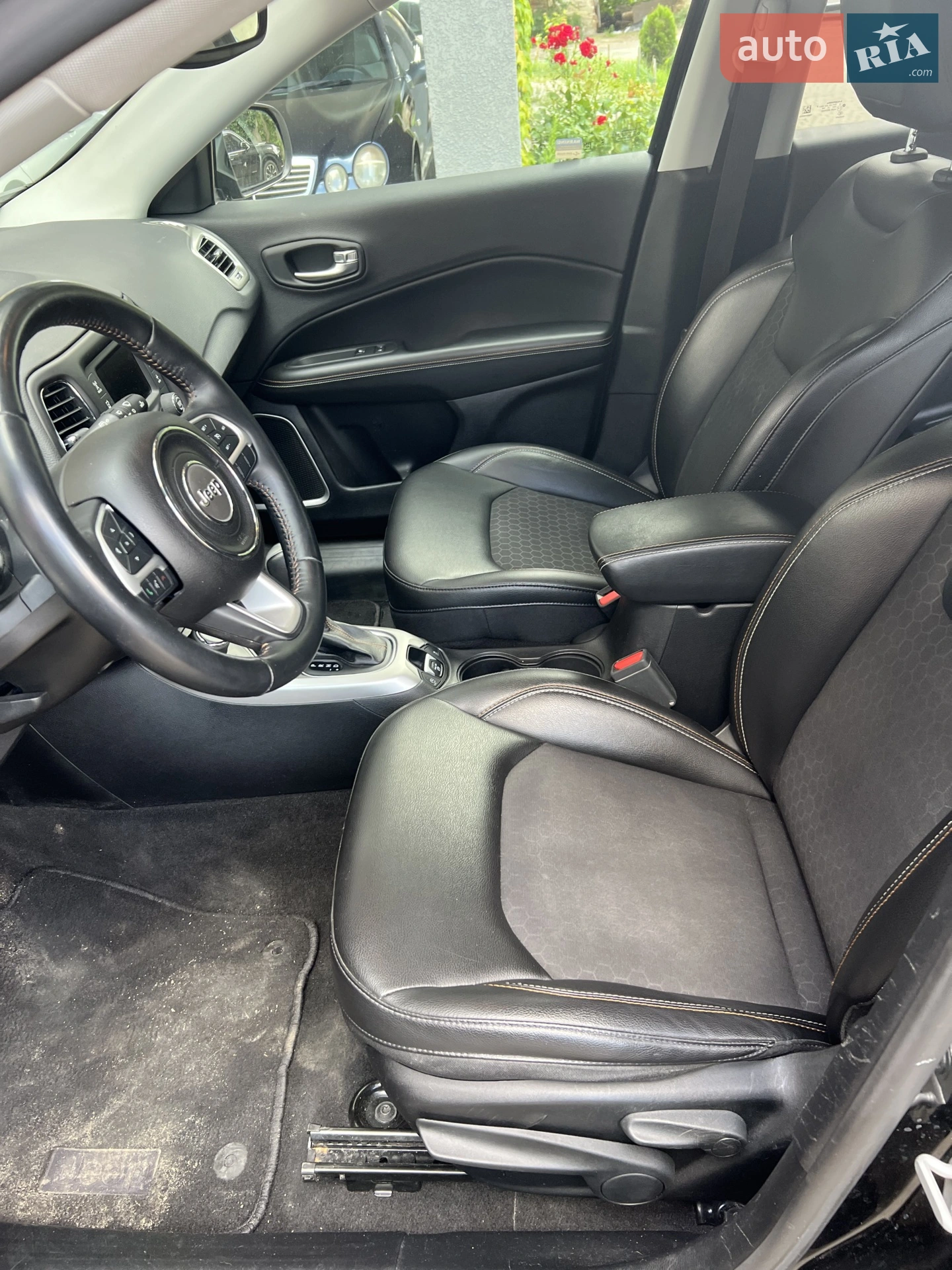 2017 Jeep Compass - мініатюра 21