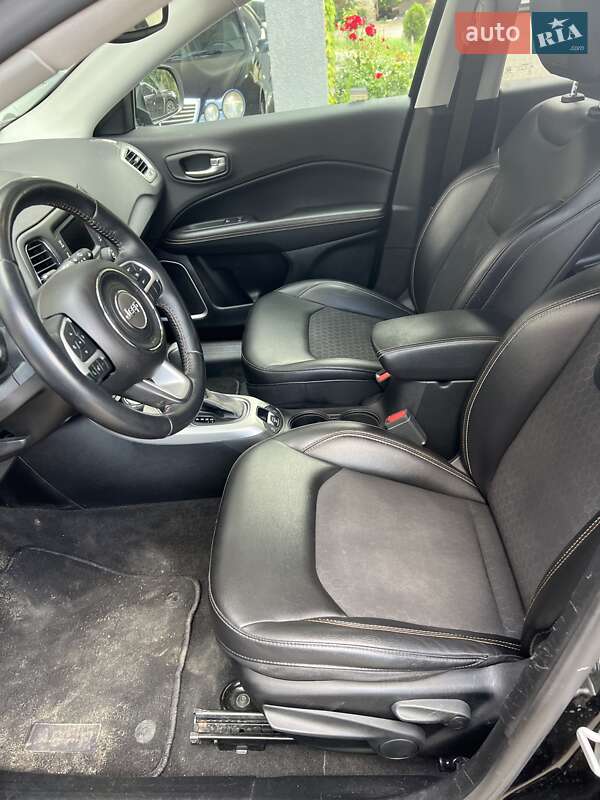 Позашляховик / Кросовер Jeep Compass 2017 в Львові фото 21 Позашляховик / Кросовер Jeep Compass 2017 в Львові
