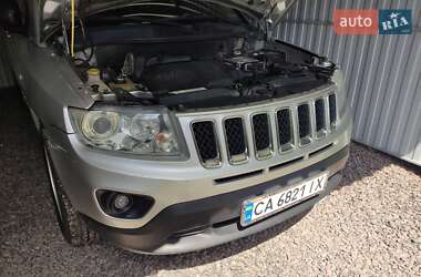 Позашляховик / Кросовер Jeep Compass 2011 в Смілі