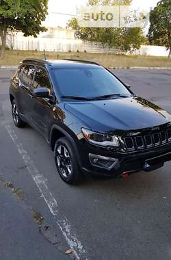 Внедорожник / Кроссовер Jeep Compass 2017 в Киеве