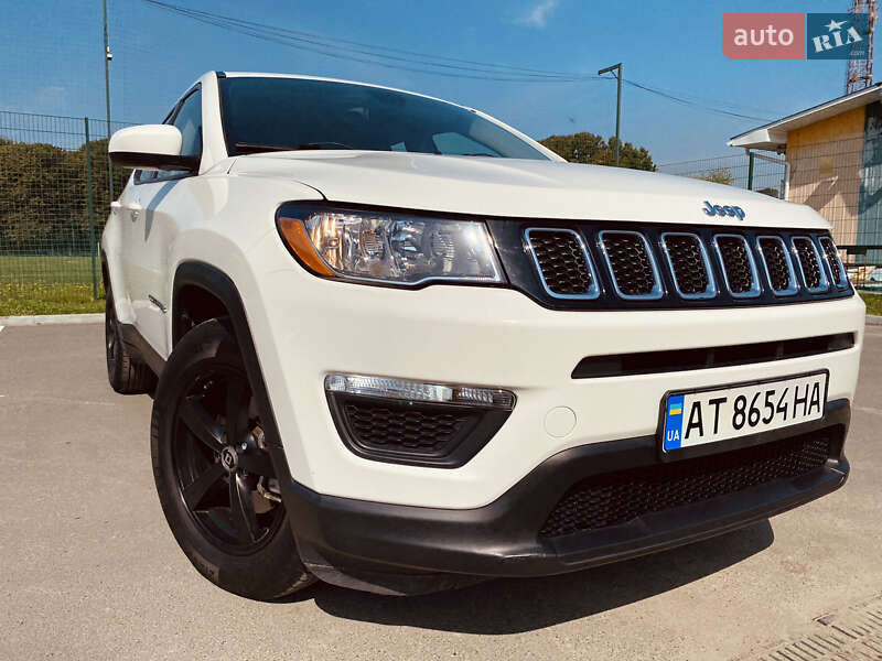 Внедорожник / Кроссовер Jeep Compass 2017 в Ивано-Франковске фото 2 Внедорожник / Кроссовер Jeep Compass 2017 в Ивано-Франковске