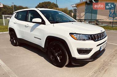 Внедорожник / Кроссовер Jeep Compass 2017 в Ивано-Франковске фото 3 Внедорожник / Кроссовер Jeep Compass 2017 в Ивано-Франковске