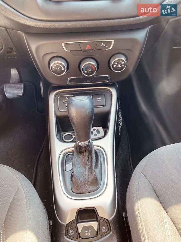 Позашляховик / Кросовер Jeep Compass 2017 в Івано-Франківську