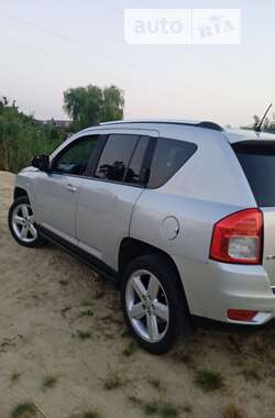 Внедорожник / Кроссовер Jeep Compass 2011 в 