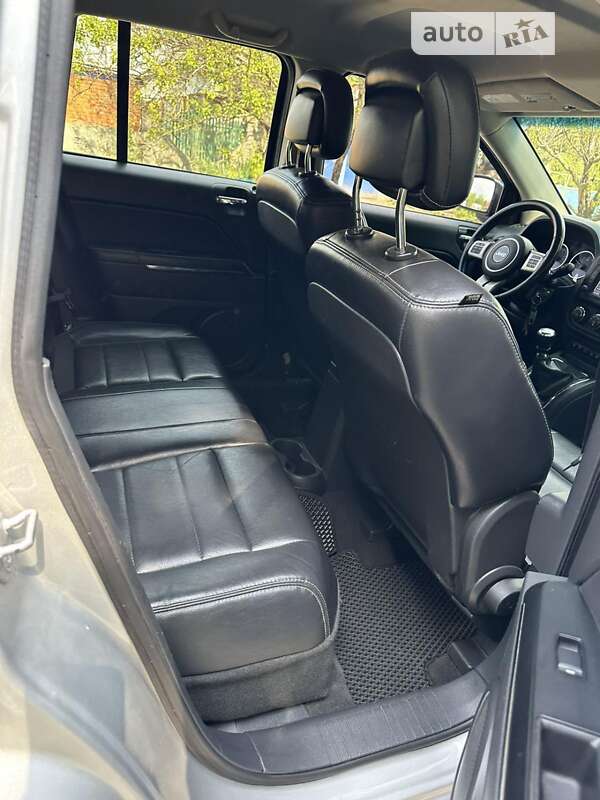 Внедорожник / Кроссовер Jeep Compass 2011 в Козельщине