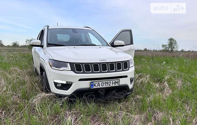 Позашляховик / Кросовер Jeep Compass 2017 в Києві