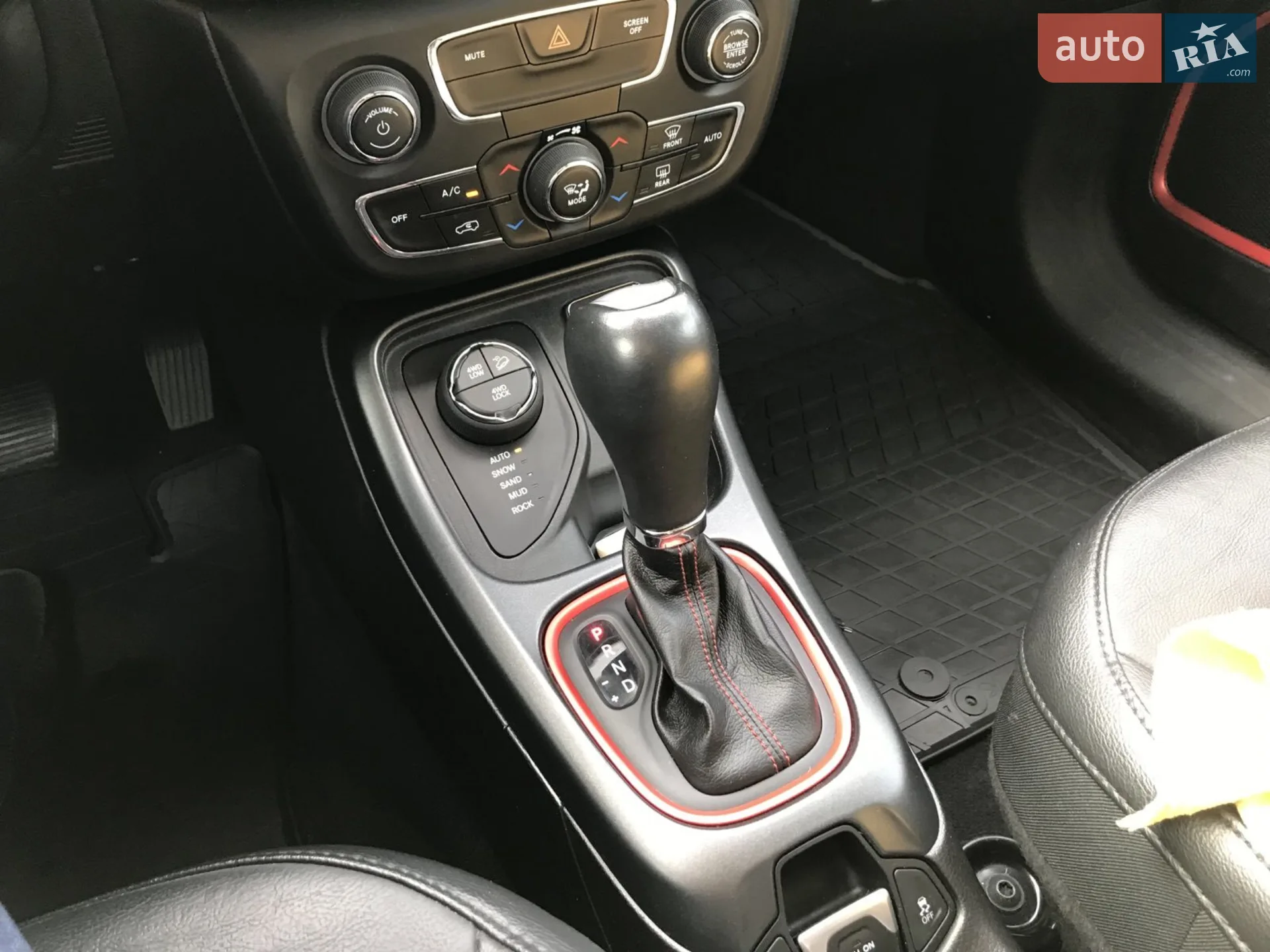 2018 Jeep Compass - мініатюра 40