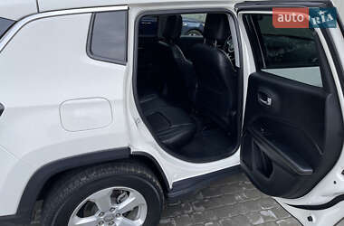 Внедорожник / Кроссовер Jeep Compass 2017 в Кременчуге