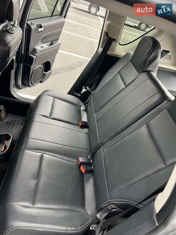 Позашляховик / Кросовер Jeep Compass 2014 в Києві