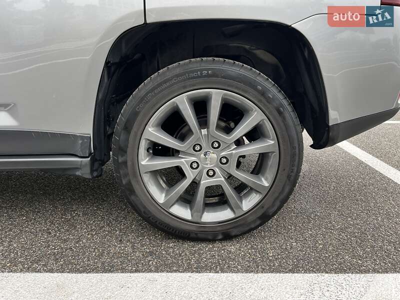 Позашляховик / Кросовер Jeep Compass 2014 в Києві