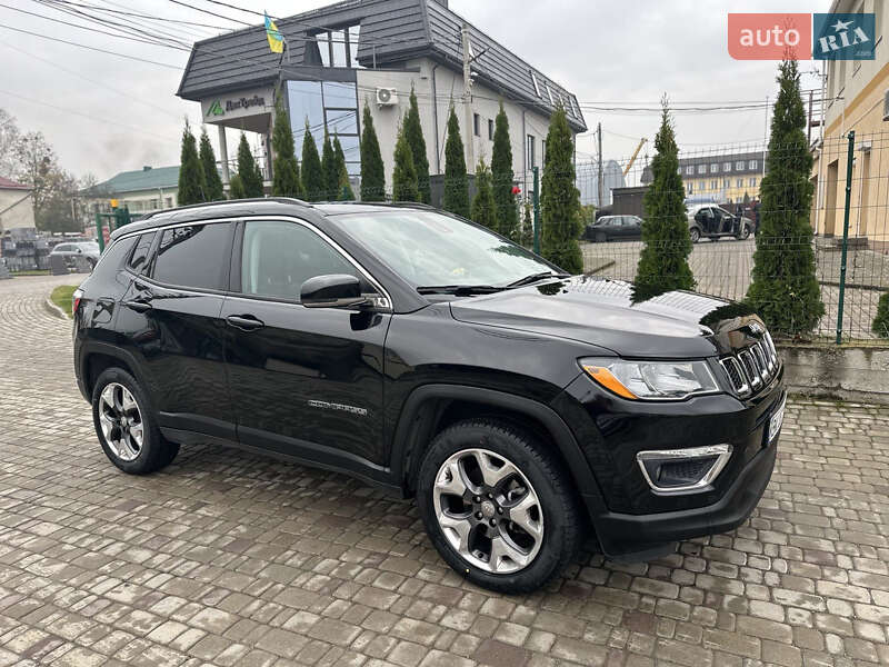 Внедорожник / Кроссовер Jeep Compass 2017 в Ровно