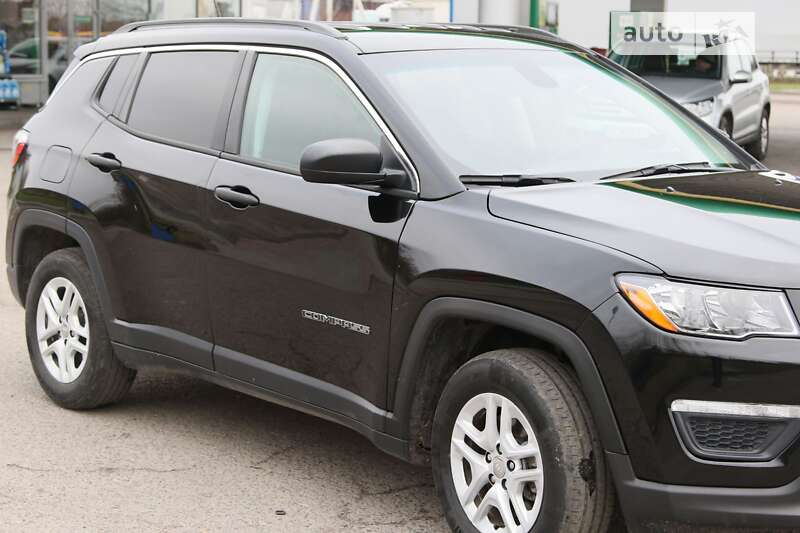 Внедорожник / Кроссовер Jeep Compass 2019 в Львове