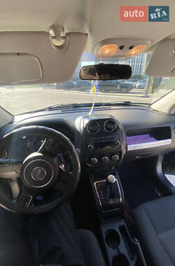 Позашляховик / Кросовер Jeep Compass 2013 в Хмільнику