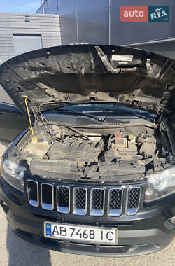 Позашляховик / Кросовер Jeep Compass 2013 в Хмільнику
