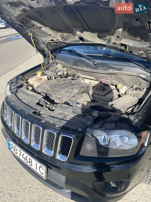 Внедорожник / Кроссовер Jeep Compass 2013 в Хмельнике