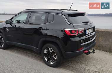 Внедорожник / Кроссовер Jeep Compass 2017 в Киеве
