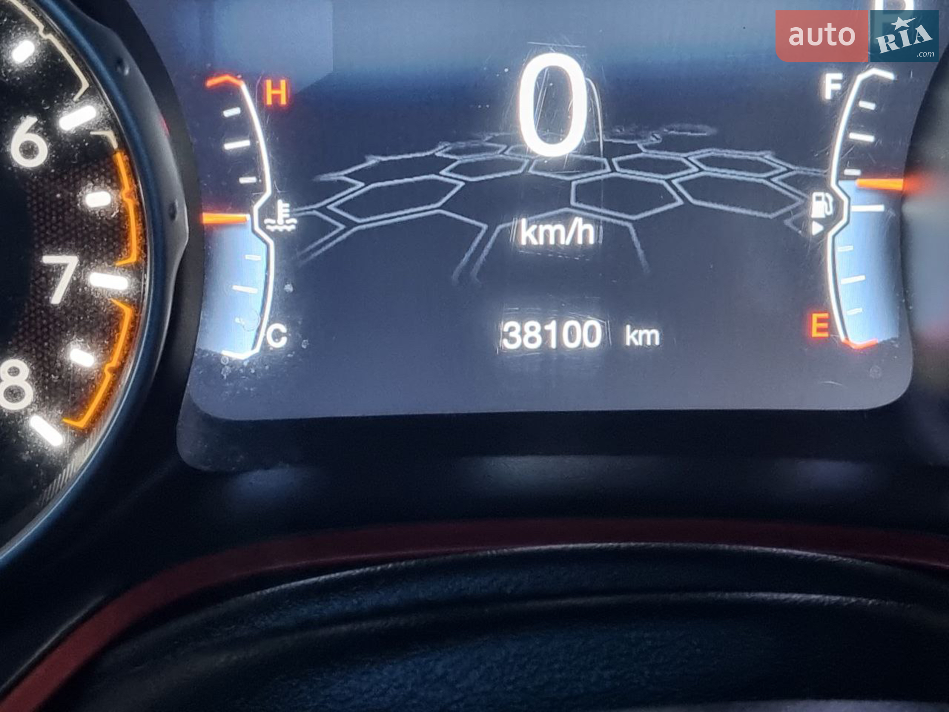 2019 Jeep Compass - мініатюра 35