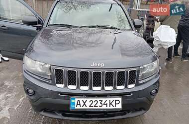 Внедорожник / Кроссовер Jeep Compass 2014 в Харькове
