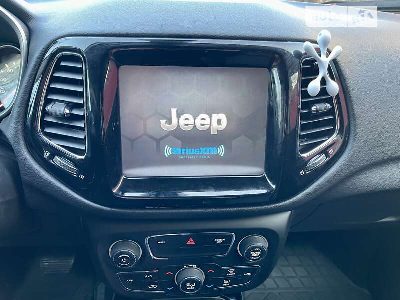 Позашляховик / Кросовер Jeep Compass 2020 в Броварах