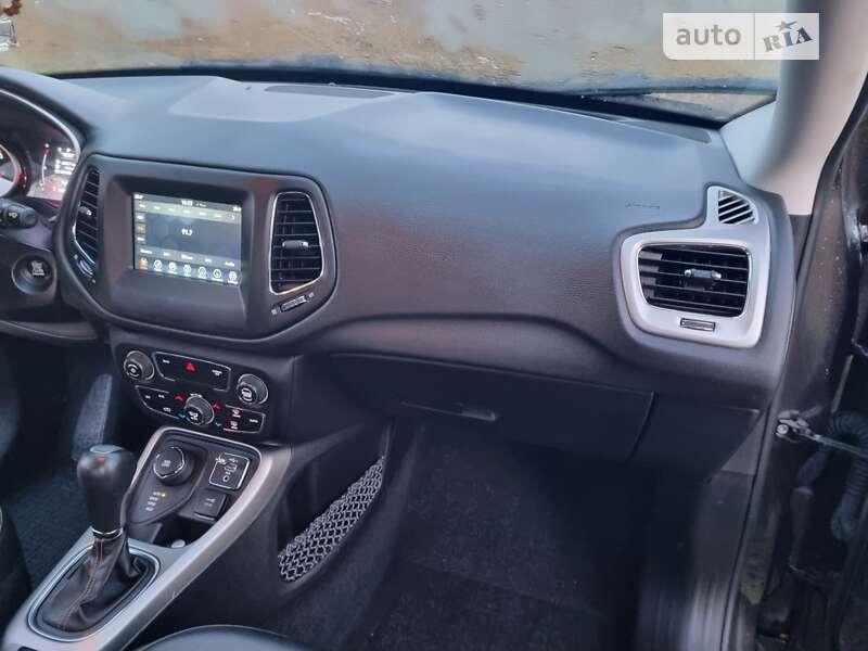 Внедорожник / Кроссовер Jeep Compass 2019 в Львове