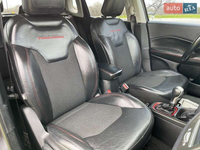 Внедорожник / Кроссовер Jeep Compass 2017 в Львове