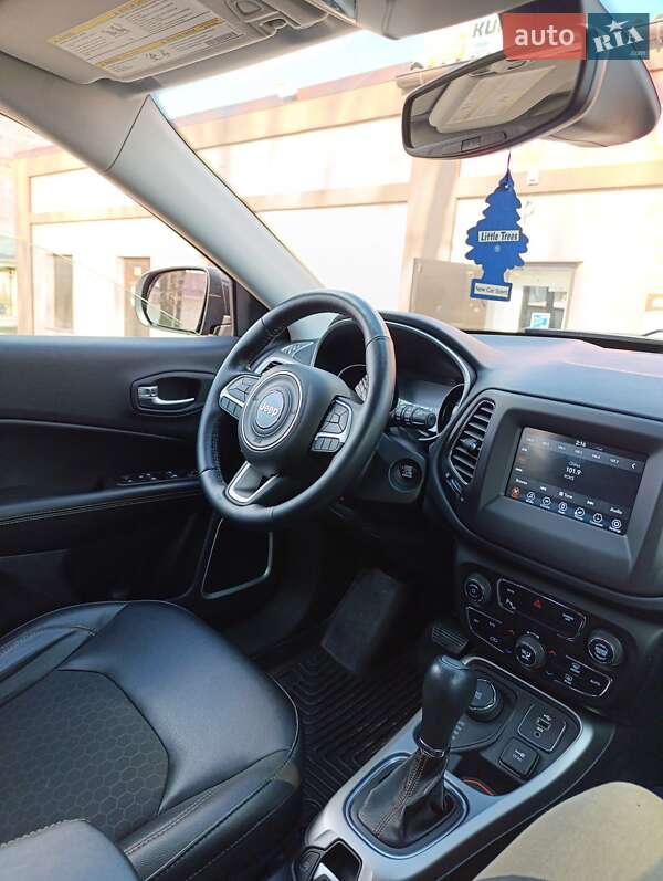 Позашляховик / Кросовер Jeep Compass 2017 в Кропивницькому