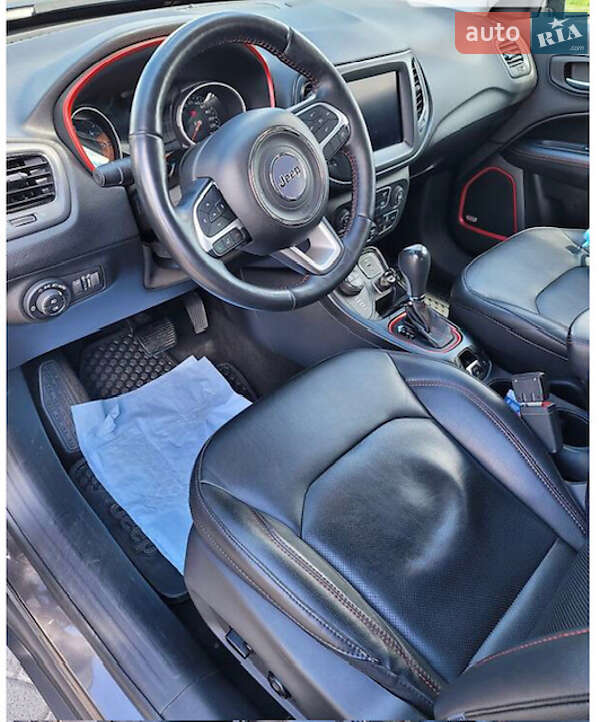 Внедорожник / Кроссовер Jeep Compass 2019 в Запорожье
