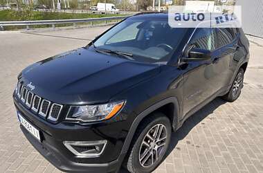 Внедорожник / Кроссовер Jeep Compass 2017 в Киеве