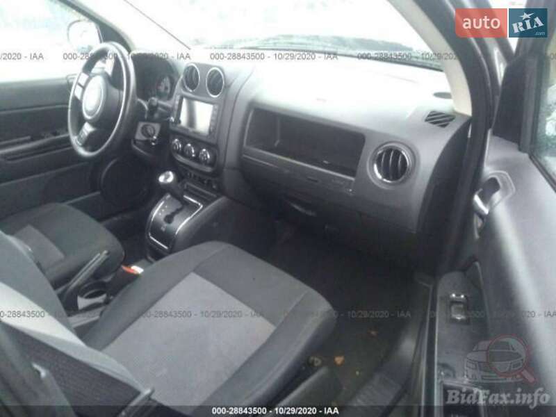 Внедорожник / Кроссовер Jeep Compass 2012 в Киеве