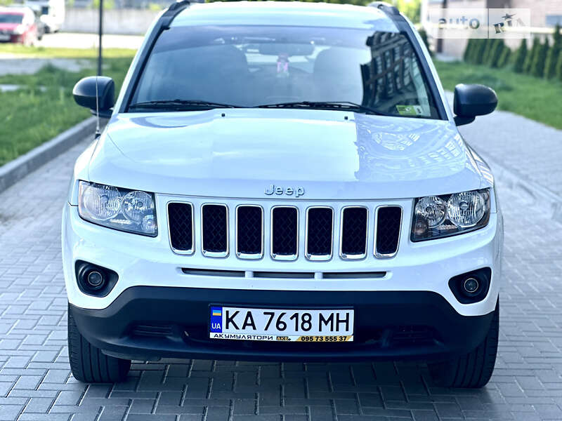 Позашляховик / Кросовер Jeep Compass 2015 в Житомирі