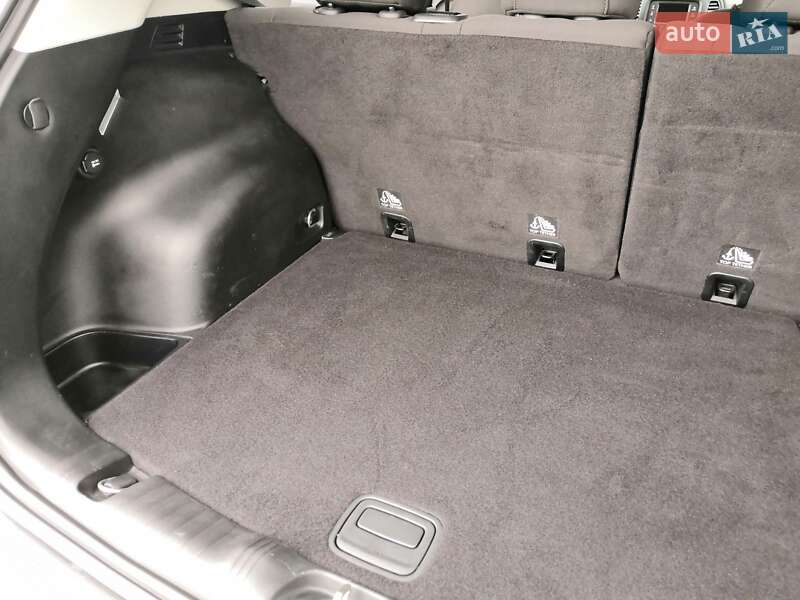 Внедорожник / Кроссовер Jeep Compass 2017 в Володарке фото 16 Внедорожник / Кроссовер Jeep Compass 2017 в Володарке