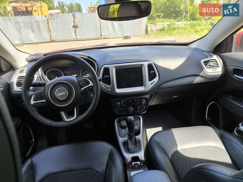 Внедорожник / Кроссовер Jeep Compass 2018 в Киеве
