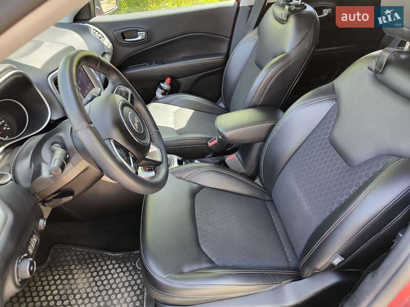 Внедорожник / Кроссовер Jeep Compass 2018 в Киеве