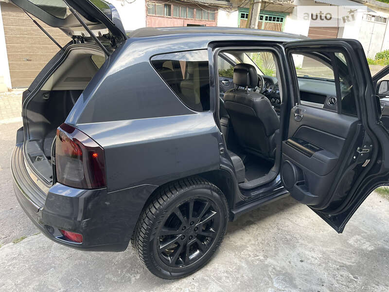 Внедорожник / Кроссовер Jeep Compass 2014 в Львове