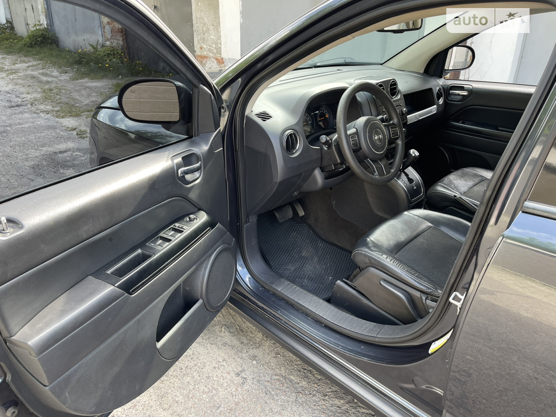 2014 Jeep Compass - мініатюра 41