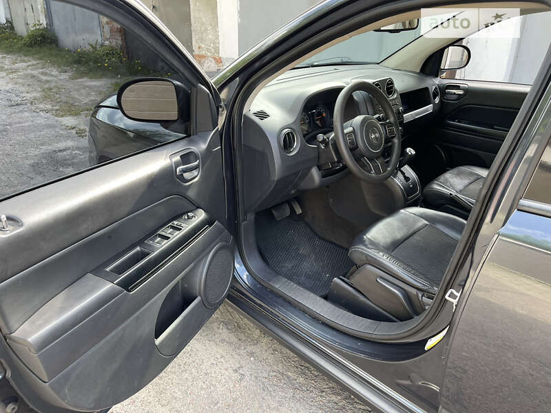 Внедорожник / Кроссовер Jeep Compass 2014 в Львове