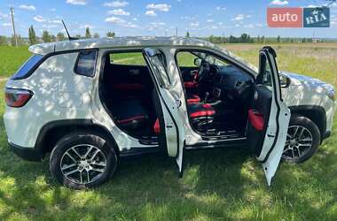 Внедорожник / Кроссовер Jeep Compass 2017 в Кагарлыке