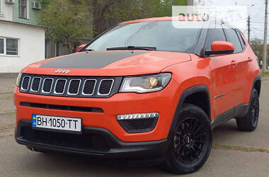 Внедорожник / Кроссовер Jeep Compass 2017 в Николаеве