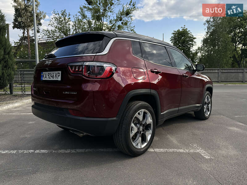 Внедорожник / Кроссовер Jeep Compass 2020 в Киеве